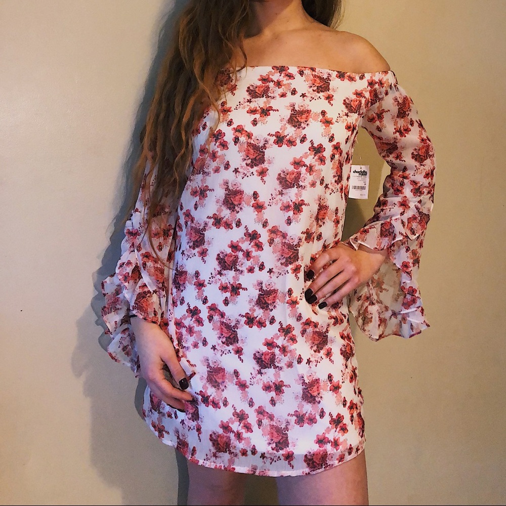 NWT Floral Off-The-Shoulder Dress